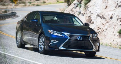 2016_Lexus_ES_300h_006_3F67BFFDC04788AA242C6E8F4F85369D7E387DF4