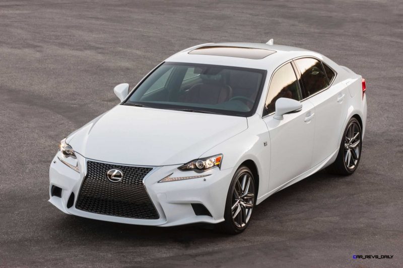 2016_Lexus_IS_300_AWD_F_SPORT_004_17A6E8A3B96812F499692604423153BFC9E7676C