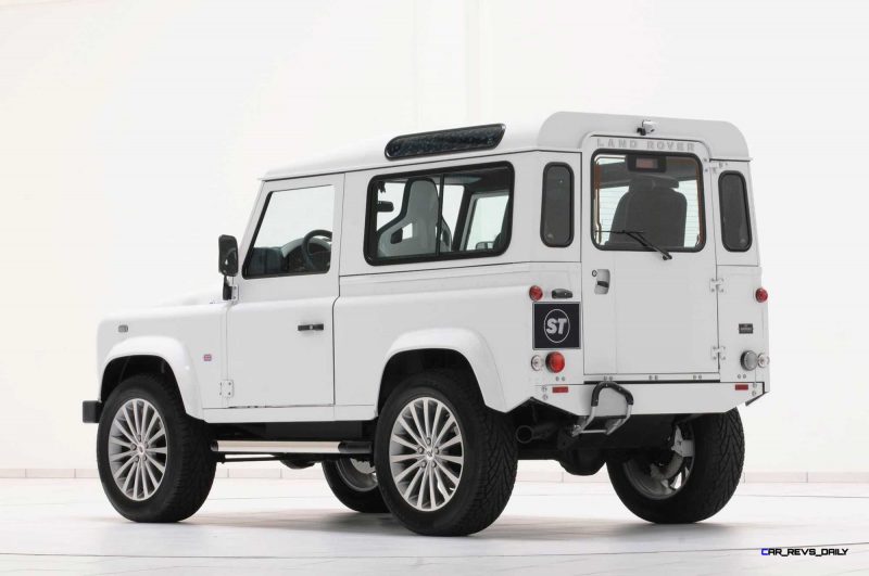 STARTECH Land Rover Defender 90 Yachting Edition 15