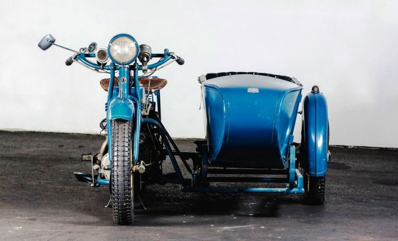 1925 Henderson De Luxe with Goulding Sidecar 17