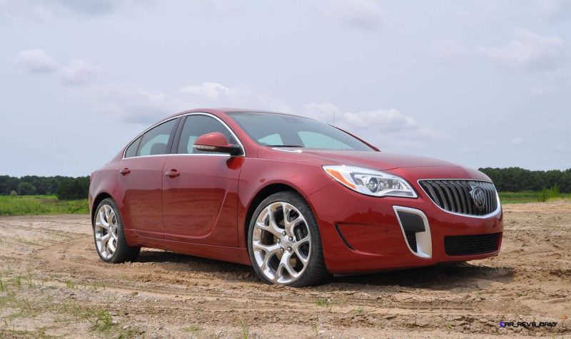 2015 Buick Regal GS AWD 41