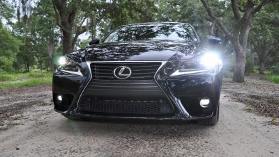 2015 Lexus IS250 89