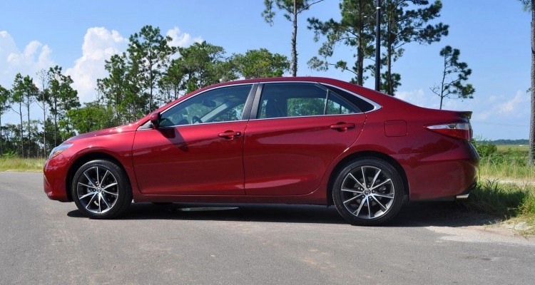 2015 Toyota Camry XSE 2.5L Review