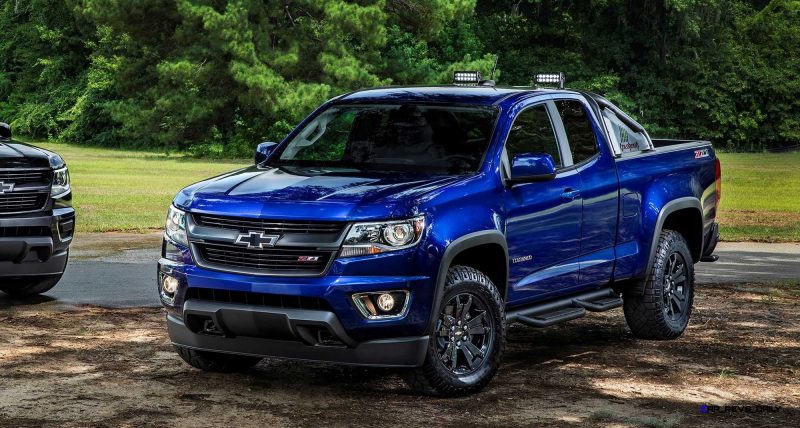 (L to R) 2016 Chevrolet Colorado Midnight Edition and Trail Boss