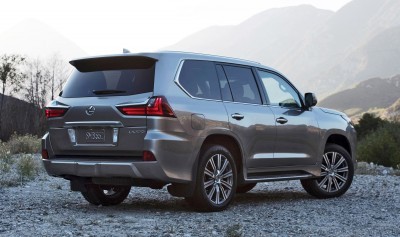 2016 Lexus LX570 4