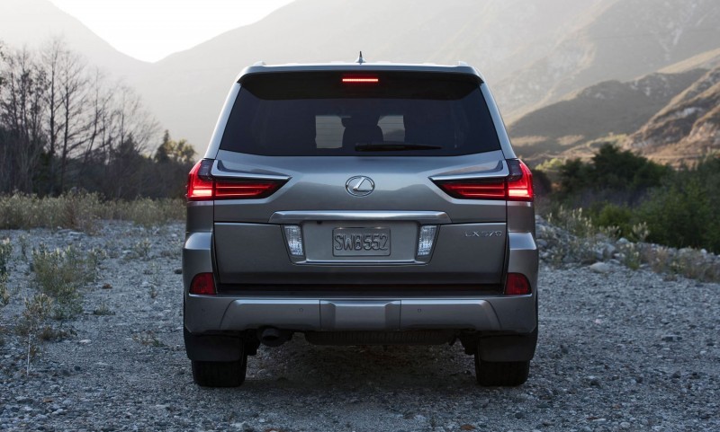 2016 Lexus LX570 6