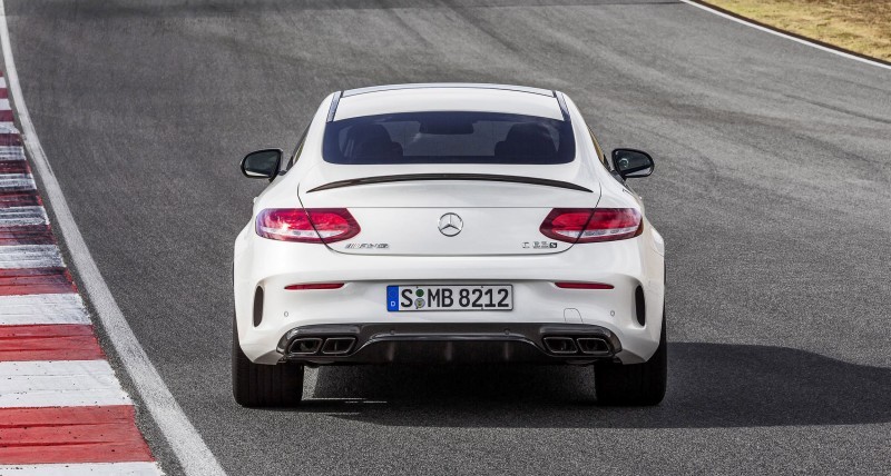 2016 Mercedes-AMG C63-S Coupe 10