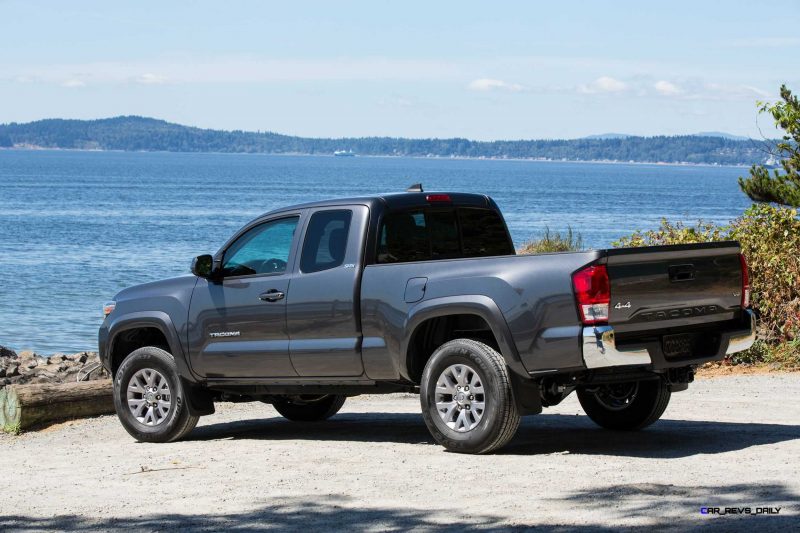 2016 Toyota TACOMA 26