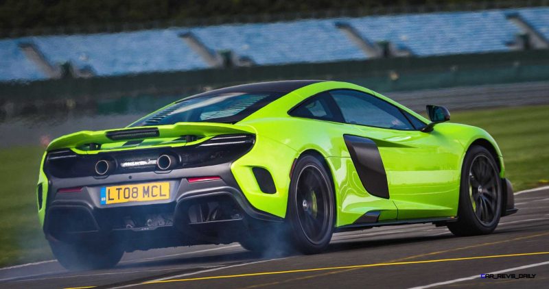 McLaren 675LT Mantis Green 11