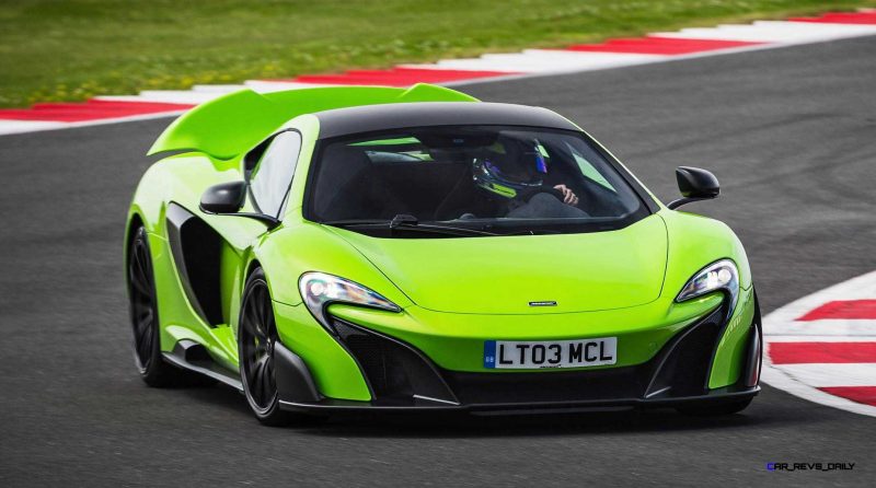 McLaren 675LT Mantis Green 12