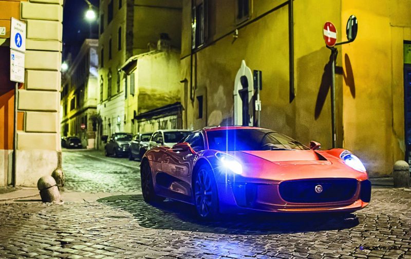 007 SPECTRE Bond Cars - Jaguar CX-75 Land Rover RRS SVR 25