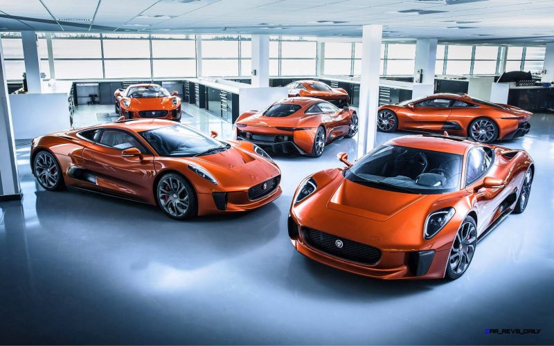 007 SPECTRE Bond Cars - Jaguar CX-75 Land Rover RRS SVR 8