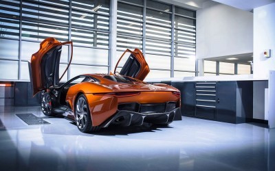 007 SPECTRE Bond Cars - Jaguar CX-75 Land Rover RRS SVR 9