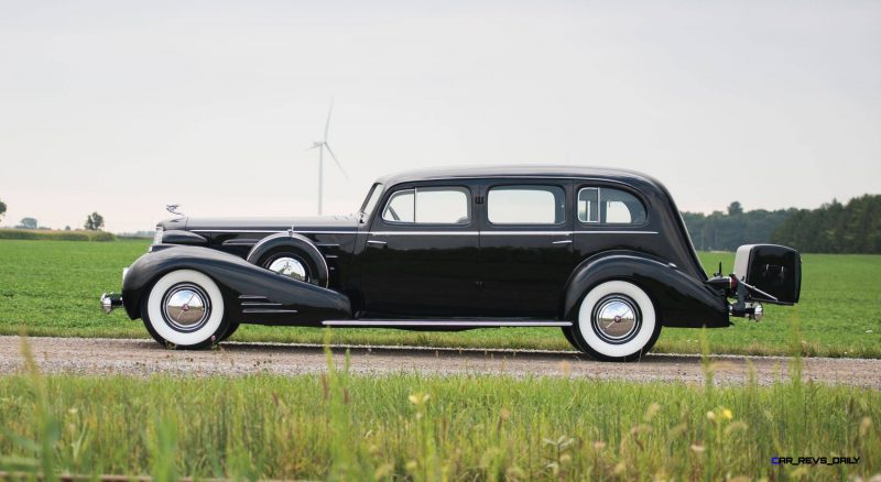 Cadillac v16 limousine