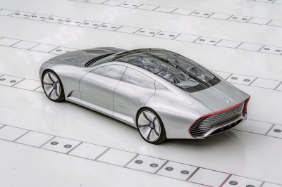 Mercedes-Benz “Concept IAA” (Intelligent Aerodynamic Automob