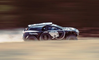 2016 Peugeot DKR16 Rally Racer 13