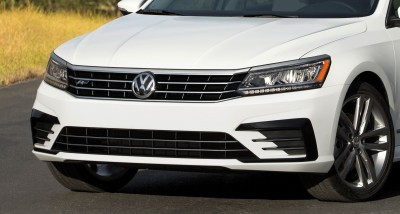 2016 Volkswagen Passat USA 3