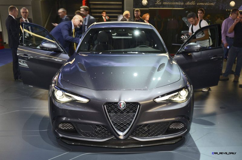 2017 Alfa Romeo GIULIA Quadrifoglio 14