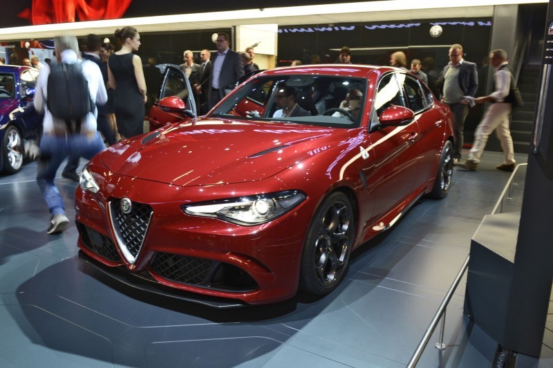 2017 Alfa Romeo GIULIA Quadrifoglio 8