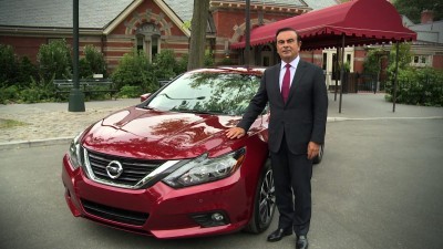 Nissan chairman and CEO Carlos Ghosn reveals new 2016 Altima in