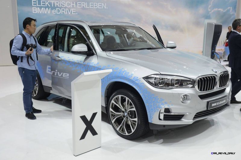 Frankfurt IAA 2015 - Showfloor Mega Gallery 124