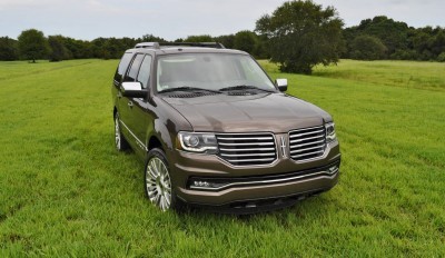 HD Road Test Review - 2015 Lincoln NAVIGATOR 4x4 Reserve 29