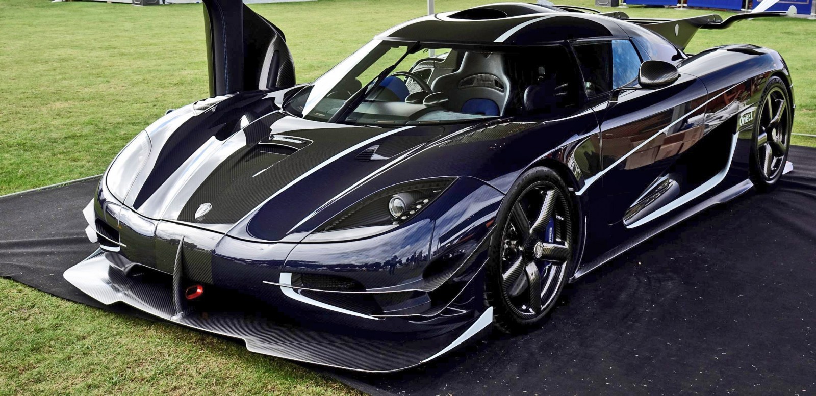 SALON PRIVE 2015 Mega Gallery - Part Two in 168 New Photos