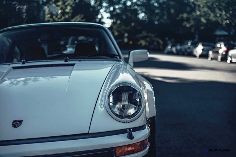 1976 Porsche 911 Turbo 34