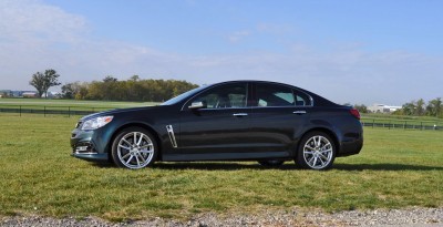 2015 Chevrolet SS Green 11