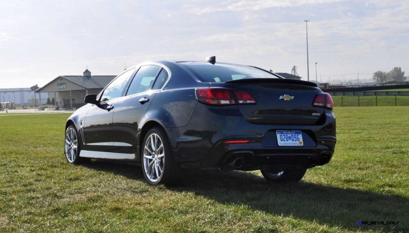 2015 Chevrolet SS Green 22