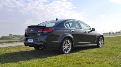 2015 Chevrolet SS Green 31