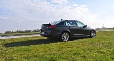 2015 Chevrolet SS Green 32