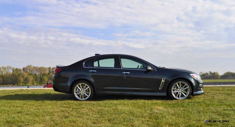 2015 Chevrolet SS Green 37