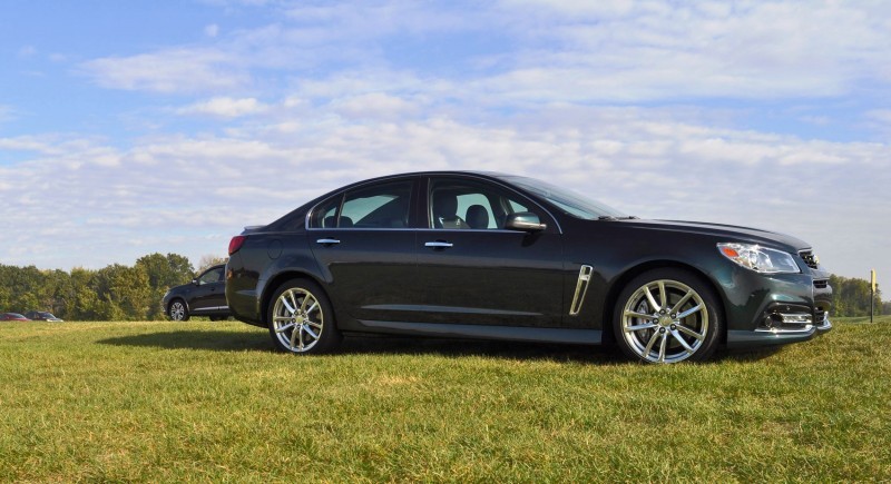 2015 Chevrolet SS Green 38