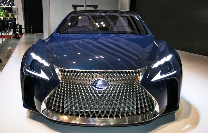 2015 Lexus LF-FC Flagship Concept 3