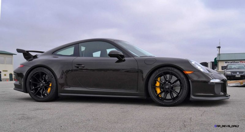 2015 Porsche 911 GT3 12