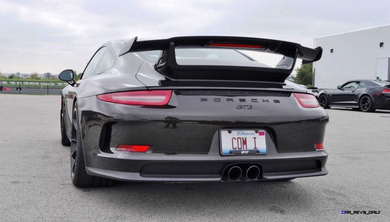 2015 Porsche 911 GT3 23