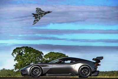 2016 Aston Martin VULCAN meets Avro VULCAN Bomber 10