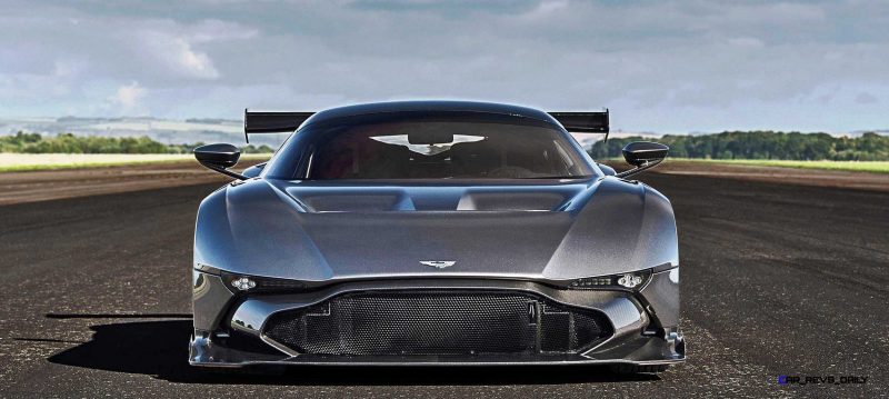 2016 Aston Martin VULCAN meets Avro VULCAN Bomber 18