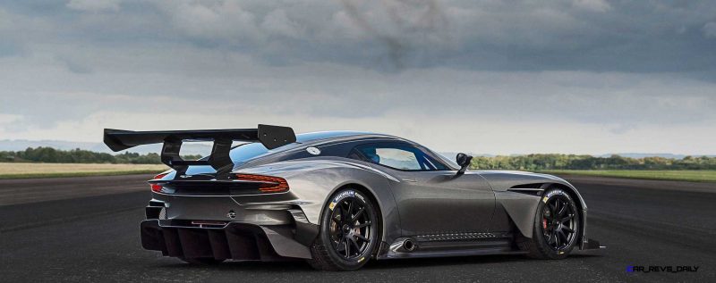 2016 Aston Martin VULCAN meets Avro VULCAN Bomber 5