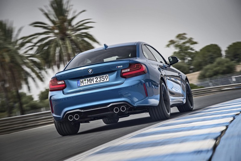 2016 BMW M2  35