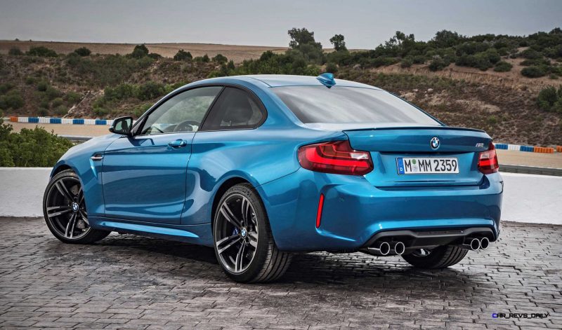 2016 BMW M2  38