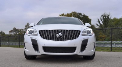 2016 Buick Regal GS 21