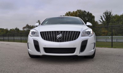 2016 Buick Regal GS 23