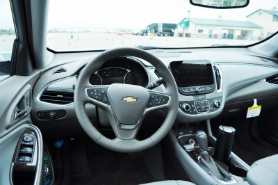 2016 Chevrolet MALIBU 2