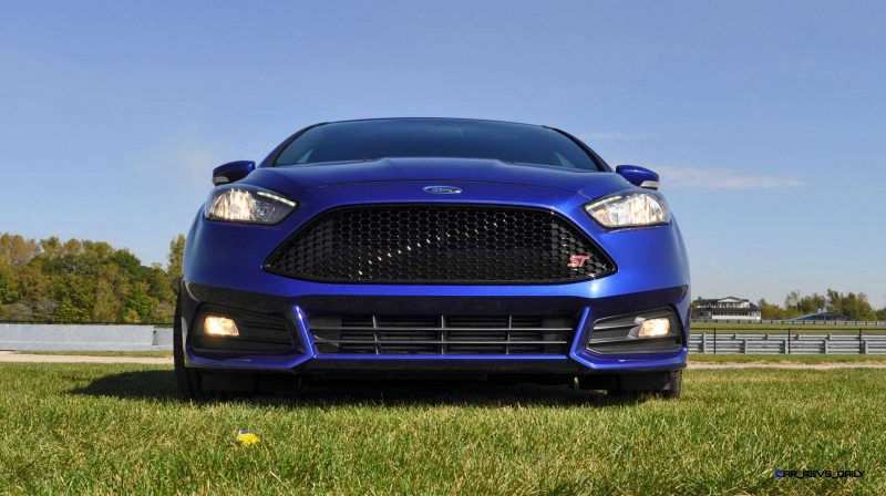 2016 Ford FOCUS ST Kona Blue 113