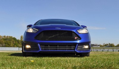 2016 Ford FOCUS ST Kona Blue 114