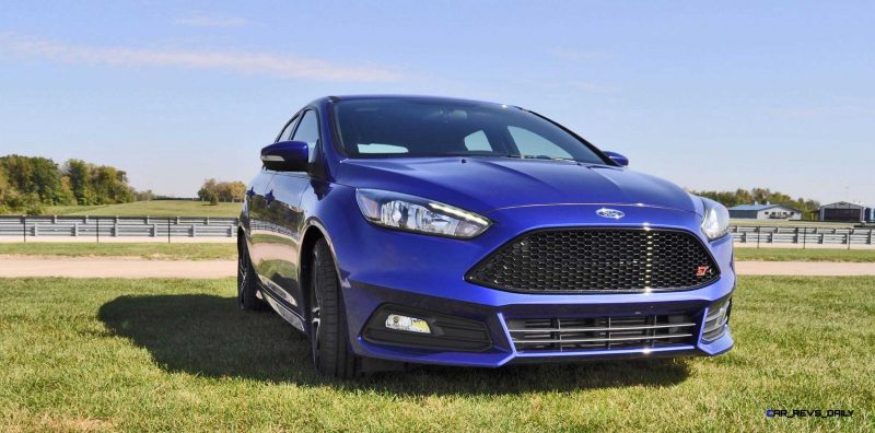 2016 Ford FOCUS ST Kona Blue 12