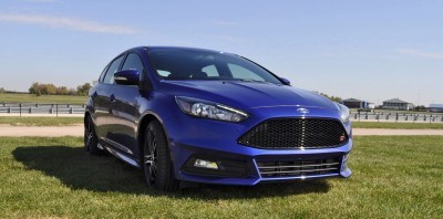 2016 Ford FOCUS ST Kona Blue 13