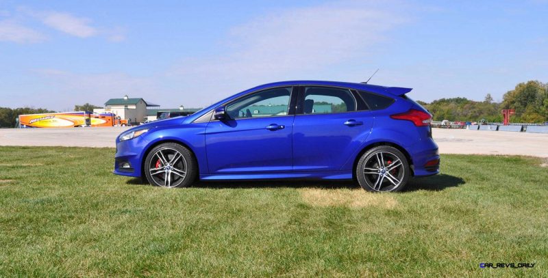 2016 Ford FOCUS ST Kona Blue 51